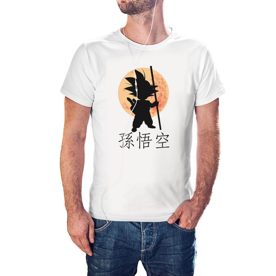 Camiseta blanca Silueta Baby Goku Moonlight. Camiseta blanca Silueta Baby Goku Moonlight.