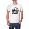 Camiseta Astronauta Durmiendo en la Luna color blanco